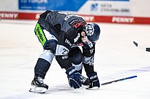 Eishockey, Herren, DEL, Saison 2021-2022, 56. Spieltag, Straubing Tigers - Fishtown Pinguins Bremerhaven,  18.03.2022