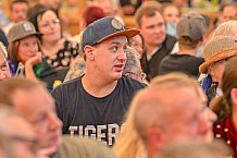 Eishockey, Herren, DEL, Penny DEL, Saison 2023-2024, Straubing Tigers, Mannschaftsvorstellung im Weckmannszelt,12.08.2023
