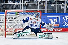 Eishockey, Herren, Penny DEL, Playoffs, Viertelfinale, Spiel 1, Saison 2023-2024, Straubing Tigers - Schwenninger Wild Wings,16.03.2024