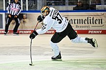 Eishockey, DEL, Penny-DEL, Vorbereitung, Straubing Tigers - Steinbach Black Wings Linz, 25.08.2022