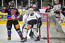 Herren, Eishockey, Oberliga-Süd, Saison 2021-2022, 35. Spieltag, Deggendorfer SC - ECDC Memmingen Indians,  04.02.2022