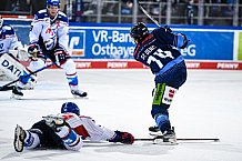 Eishockey, Herren, DEL, Saison 2021-2022, Playoff, Viertelfinale, Spiel 1, Straubing Tigers - Adler Mannheim, 10.04.2022
