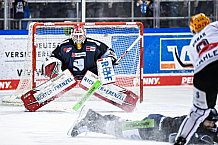 Eishockey, Herren, DEL, Saison 2021-2022, 56. Spieltag, Straubing Tigers - Fishtown Pinguins Bremerhaven,  18.03.2022