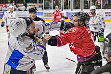Herren, Eishockey, Oberliga-Süd, Saison 2021-2022, Playoffs, Spiel 2, Deggendorfer SC - EC Hannover Indians,  19.03.2022