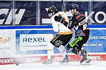 Eishockey, Herren, DEL, Saison 2020-2021, Straubing Tigers - Grizzlys Wolfsburg, 16.04.2021