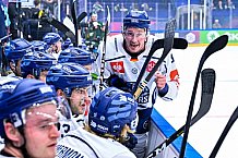 Eishockey, CHL, Champions Hockey League, 2. Spieltag, Saison 2022-2023, Gruppe F, Färjestad Karlstad - Straubing Tigers, 04.09.2022