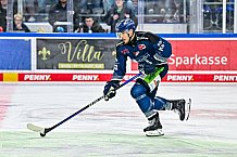 Eishockey, Herren, Penny DEL, Playoffs, Halbfinale, Spiel 2, Saison 2023-2024, Straubing Tigers - Eisbären Berlin, n03.04.2024