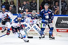 Eishockey, Herren, DEL, Saison 2021-2022, Playoff, Viertelfinale, Spiel 1, Straubing Tigers - Adler Mannheim, 10.04.2022