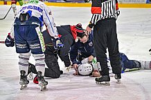 Herren, Eishockey, Oberliga-Süd, Saison 2021-2022, Playoffs, Spiel 3, Deggendorfer SC - EC Hannover Indians,  24.03.2022