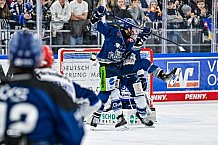 Eishockey, Herren, Penny DEL, Playoffs, Viertelfinale, Spiel 7, Saison 2023-2024, Straubing Tigers - Schwenninger Wild Wings,30.03.2024