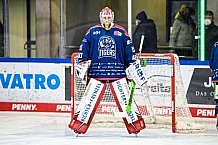 Eishockey, Herren, DEL, Saison 2021-2022, 25. Spieltag, Straubing Tigers - Augsburger Panther,  20.02.2022