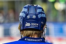 Eishockey, DEL, Penny-DEL, Vorbereitung, Straubing Tigers - Steinbach Black Wings Linz, 25.08.2022