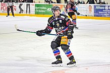 Herren, Eishockey, Oberliga-Süd, Saison 2021-2022, 29. Spieltag, Deggendorfer SC - Star Bulls Rosenheim,  30.01.2022