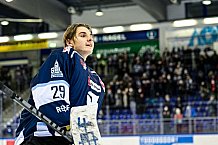Eishockey, Herren, DEL, Saison 2021-2022, 39. Spieltag, Straubing Tigers - Grizzlys Wolfsburg,  18.02.2022