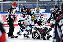 Eishockey, Herren, DEL, Saison 2020-2021, Straubing Tigers - Eisbären Berlin, 28.03.2021