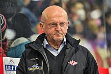 Herren, Eishockey, Oberliga-Süd, Saison 2021-2022, Playoffs, Spiel 3, Deggendorfer SC - EC Hannover Indians,  24.03.2022