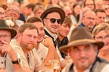 Eishockey, Herren, DEL, Penny DEL, Saison 2023-2024, Straubing Tigers, Mannschaftsvorstellung im Weckmannszelt,12.08.2023