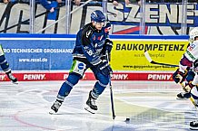 Eishockey, Herren, Penny DEL, Playoffs, Halbfinale, Spiel 2, Saison 2023-2024, Straubing Tigers - Eisbären Berlin, n03.04.2024