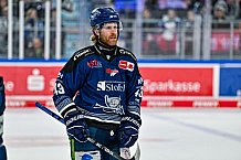 Eishockey, Herren, Penny DEL, Playoffs, Viertelfinale, Spiel 7, Saison 2023-2024, Straubing Tigers - Schwenninger Wild Wings,30.03.2024
