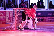 Herren, Eishockey, Oberliga-Süd, Saison 2021-2022, Playoffs, Spiel 3, Deggendorfer SC - EC Hannover Indians,  24.03.2022