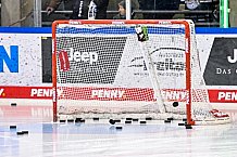 Eishockey, Herren, Penny DEL, DEL, Saison 2022-2023, Hauptrunde, Straubing Tigers - Iserlohn Roosters, 35. Spieltag, 26.12.2022