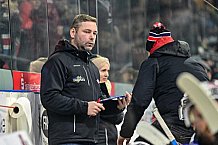 Herren, Eishockey, Oberliga-Süd, Saison 2022-2023, DEB, Deggendorfer SC - EHF Passau Black Hawks, 30. Spieltag,  28.12.2022