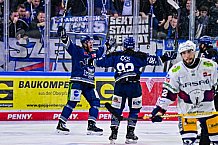Eishockey, Herren, Penny DEL, Playoffs, Halbfinale, Spiel 2, Saison 2023-2024, Straubing Tigers - Eisbären Berlin, n03.04.2024