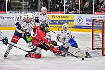 Herren, Eishockey, Oberliga-Süd, Saison 2021-2022, Playoffs, Spiel 3, Deggendorfer SC - EC Hannover Indians,  24.03.2022