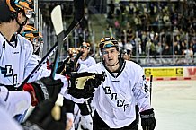 Eishockey, DEL, Penny-DEL, Vorbereitung, Straubing Tigers - Steinbach Black Wings Linz, 25.08.2022