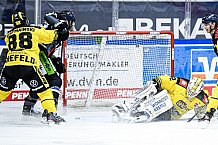 Eishockey, Herren, DEL, Saison 2020-2021, Straubing Tigers - Krefeld Pinguine, 07.04.2021