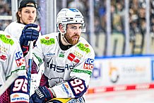 Eishockey, Herren, Penny DEL, Playoffs, Halbfinale, Spiel 2, Saison 2023-2024, Straubing Tigers - Eisbären Berlin, n03.04.2024
