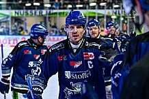 Eishockey, Herren, Penny DEL, Playoffs, Viertelfinale, Spiel 3, Saison 2023-2024, Straubing Tigers - Schwenninger Wild Wings,22.03.2024