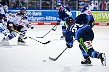 Eishockey, Herren, DEL, Saison 2021-2022, Playoff, Viertelfinale, Spiel 1, Straubing Tigers - Adler Mannheim, 10.04.2022