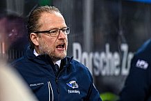 Eishockey, Herren, DEL, Saison 2021-2022, 46. Spieltag, Straubing Tigers - Schwenninger Wild Wings,  13.02.2022