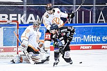 Eishockey, Herren, DEL, Saison 2020-2021, Straubing Tigers - Grizzlys Wolfsburg, 16.04.2021