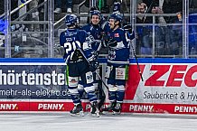 Eishockey, Herren, Penny DEL, 29. Spieltag, Saison 2023-2024, Straubing Tigers - Schwenninger Wild Wings,21.12.2023