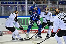 Eishockey, DEL, Penny-DEL, Vorbereitung, Straubing Tigers - Steinbach Black Wings Linz, 25.08.2022