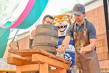 Eishockey, Herren, DEL, Penny DEL, Saison 2023-2024, Straubing Tigers, Mannschaftsvorstellung im Weckmannszelt,12.08.2023