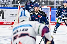 Eishockey, Herren, Penny DEL, Playoffs, Halbfinale, Spiel 2, Saison 2023-2024, Straubing Tigers - Eisbären Berlin, n03.04.2024
