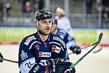 Eishockey, Herren, DEL, Saison 2021-2022, 28. Spieltag, Straubing Tigers - EHC Red Bull München,  15.03.2022