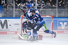 Eishockey, Herren, DEL, Saison 2021-2022, Playoff, Viertelfinale, Spiel 3, Straubing Tigers - Adler Mannheim, 14.04.2022