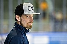 Eishockey, Herren, DEL, Saison 2021-2022, 52. Spieltag, Straubing Tigers - Showtraining,  06.03.2022