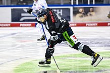Eishockey, Herren, DEL, Saison 2021-2022, 56. Spieltag, Straubing Tigers - Fishtown Pinguins Bremerhaven,  18.03.2022