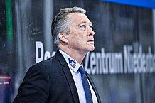 Eishockey, Herren, DEL, Saison 2022-2023, Hauptrunde, Straubing Tigers - Schwenninger Wild Wings, 15. Spieltag, 25.10.2022