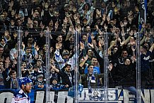 Eishockey, Herren, DEL, Saison 2021-2022, Playoff, Viertelfinale, Spiel 1, Straubing Tigers - Adler Mannheim, 10.04.2022