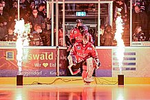 Herren, Eishockey, Oberliga-Süd, Saison 2021-2022, Playoffs, Spiel 3, Deggendorfer SC - EC Hannover Indians,  24.03.2022