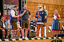 Eishockey, Herren, DEL, Saison 2023-2023, Straubing Tigers, Teampräsentation, Weckmannszelt, Gäubodenvolksfest, 12.08.2022