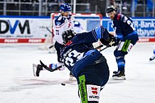 Eishockey, Herren, DEL, Saison 2021-2022, Playoff, Viertelfinale, Spiel 1, Straubing Tigers - Adler Mannheim, 10.04.2022