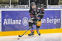 Herren, Eishockey, Oberliga-Süd, Saison 2021-2022, 43. Spieltag, Deggendorfer SC - Höchstadt Alligators,  04.03.2022