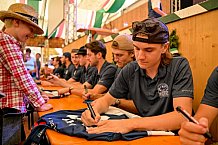 Eishockey, Herren, DEL, Saison 2023-2023, Straubing Tigers, Teampräsentation, Weckmannszelt, Gäubodenvolksfest, 13.08.2022